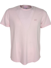 Carica l'immagine nel visualizzatore di Gallery, T-SHIRT UOMO ROSA
