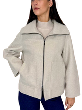 Carica l&#39;immagine nel visualizzatore di Gallery, CAPPOTTO DONNA PANNA CORTO
