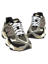 Carica l'immagine nel visualizzatore di Gallery, SNEAKERS UOMO MARRONI U90601BV
