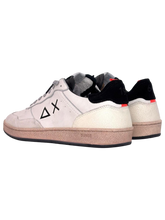 Carica l'immagine nel visualizzatore di Gallery, SNEAKERS UOMO BIANCO PANNA/NERO Z46146
