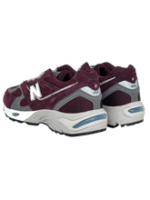 Carica l'immagine nel visualizzatore di Gallery, SNEAKERS UOMO BORDEAUX U880R9U1

