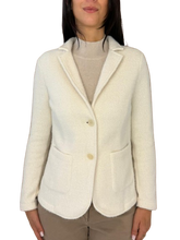 Carica l&#39;immagine nel visualizzatore di Gallery, GIACCA DONNA MONOPETTO PANNA

