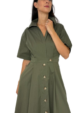 Carica l&#39;immagine nel visualizzatore di Gallery, ABITO DONNA CHEMISIER VERDE MILITARE
