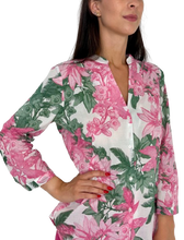 Carica l&#39;immagine nel visualizzatore di Gallery, CAMICIA DONNA ROSA FANTASIA FLOREALE
