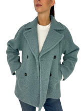 Carica l&#39;immagine nel visualizzatore di Gallery, CAPPOTTO DONNA CARTA DA ZUCCHERRO CORTO IN TEDDY
