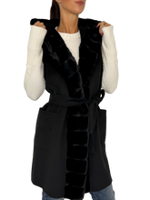 Carica l&#39;immagine nel visualizzatore di Gallery, GILET DONNA NERO
