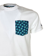 Carica l&#39;immagine nel visualizzatore di Gallery, T-SHIRT UOMO BIANCA STELLE MARINE

