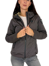 Carica l&#39;immagine nel visualizzatore di Gallery, GIUBBINO DONNA GRIGIO CON CAPPUCCIO
