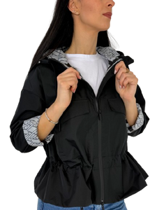 IMPERMEABILE DONNA NERO CORTO