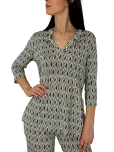 Carica l&#39;immagine nel visualizzatore di Gallery, MAGLIA DONNA FANTASIA GEOMETRICA
