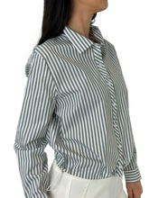Carica l&#39;immagine nel visualizzatore di Gallery, CAMICIA DONNA CORTA A RIGHE
