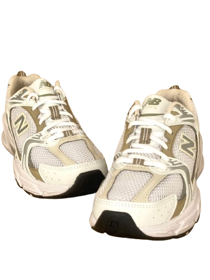 NERO GIARDINI Sneakers con charms in pelle bianca R23 – Alberto Calzature NERO GIARDINI Sneakers con charms in pelle bianca R23 – Alberto Calzature
