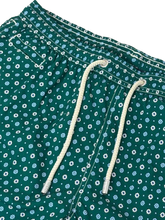 Carica l&#39;immagine nel visualizzatore di Gallery, COSTUME UOMO VERDE FANTASIA FLOREALE
