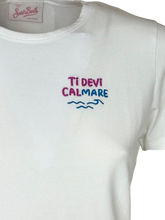 Carica l&#39;immagine nel visualizzatore di Gallery, T-SHIRT DONNA BIANCA TI DEVI CALMARE

