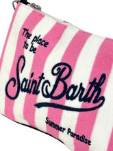 Carica l&#39;immagine nel visualizzatore di Gallery, POCHETTE IN SPUGNA A RIGHE ROSA
