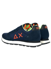 Carica l&#39;immagine nel visualizzatore di Gallery, SNEAKERS BLU SCURO Z45102 TOM FLUO
