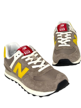 Carica l&#39;immagine nel visualizzatore di Gallery, SNEAKERS MARRONI/GIALLE U574BYW
