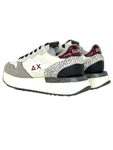 Carica l&#39;immagine nel visualizzatore di Gallery, SNEAKERS DONNA BIANCHE/NERE Z45221
