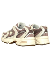 Carica l&#39;immagine nel visualizzatore di Gallery, SNEAKERS DONNA BEIGE/MARRONE U530SUA
