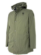 Carica l&#39;immagine nel visualizzatore di Gallery, GIUBBINO UOMO VERDE LUNGO
