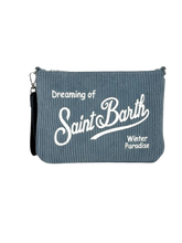 Carica l&#39;immagine nel visualizzatore di Gallery, POCHETTE AZZURRA VELLUTO CON LOGO BIANCO (Copia)
