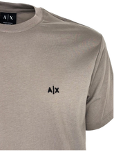 Carica l'immagine nel visualizzatore di Gallery, T-SHIRT UOMO BEIGE
