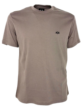 Carica l'immagine nel visualizzatore di Gallery, T-SHIRT UOMO BEIGE
