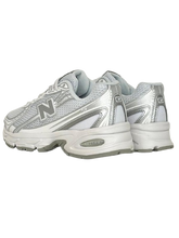 Carica l'immagine nel visualizzatore di Gallery, SNEAKERS DONNA ARGENTO U740IN2
