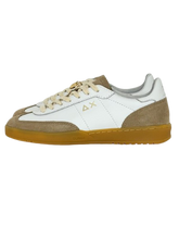 Carica l'immagine nel visualizzatore di Gallery, SNEAKERS DONNA BIANCA E MARRONE Z36249 CALIFORNIA
