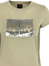 Carica l'immagine nel visualizzatore di Gallery, T-SHIRT DONNA SALVIA PAILETTES SCRIVENTI
