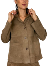 Carica l'immagine nel visualizzatore di Gallery, GIACCA DONNA IN CAMOSCIO

