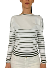 Carica l'immagine nel visualizzatore di Gallery, MAGLIA BIANCA A RIGHE VERDI

