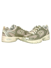 Carica l'immagine nel visualizzatore di Gallery, SNEAKERS DONNA BEIGE/ORO U5301Z0
