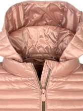 Carica l'immagine nel visualizzatore di Gallery, GIUBBINO DONNA ROSA CON CAPPUCCIO
