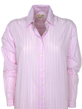 Carica l'immagine nel visualizzatore di Gallery, VESTITO CAMICIA DONNA A RIGHE ROSA
