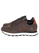 Carica l'immagine nel visualizzatore di Gallery, SNEAKERS UOMO MARRONE TOM SOLID Z46101

