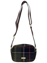 Carica l'immagine nel visualizzatore di Gallery, BORSA TRACOLLA FANTASIA TARTAN
