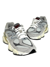 Carica l'immagine nel visualizzatore di Gallery, SNEAKERS UOMO GRIGIE U9060
