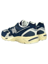Carica l'immagine nel visualizzatore di Gallery, SNEAKERS UOMO BLU NAVY U880R6ZZ
