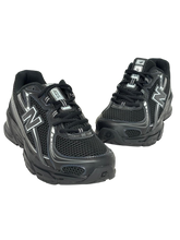Carica l'immagine nel visualizzatore di Gallery, SNEAKERS UOMO NERA U740BM2
