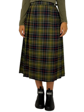 Carica l'immagine nel visualizzatore di Gallery, GONNA DONNA VERDE MILITARE FANTASIA TARTAN
