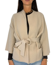 Carica l'immagine nel visualizzatore di Gallery, CARDIGAN DONNA PANNA 100% LANA
