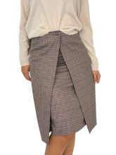 Carica l&#39;immagine nel visualizzatore di Gallery, GONNA DONNA TESSUTO GALLES
