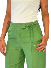 Carica l'immagine nel visualizzatore di Gallery, PANTALONE DONNA VERDE A PALAZZO
