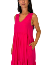 Carica l'immagine nel visualizzatore di Gallery, ABITO DONNA LUNGO FUCSIA
