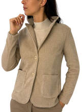 Carica l&#39;immagine nel visualizzatore di Gallery, GIACCA DONNA MONOPETTO BEIGE
