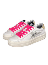 Carica l&#39;immagine nel visualizzatore di Gallery, SNEAKERS BIANCA/ARGENTO Z41237 BETTY
