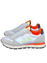 Carica l&#39;immagine nel visualizzatore di Gallery, SNEAKERS UOMO BIANCHE/FLUO Z32102 TOM FLUO

